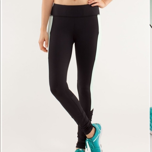 Lululemon leggings Get up and Glow women’s 6 six black green side pockets VGUC - Picture 2 of 6